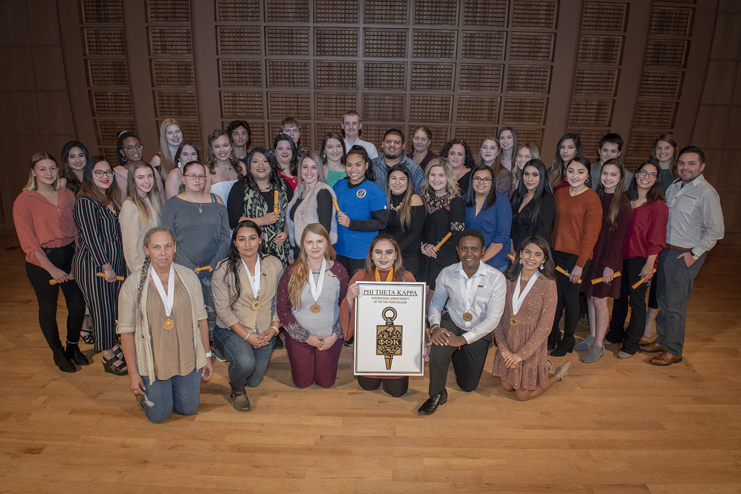 Brazosport College’s Psi Psi Chapter of Phi Theta Kappa welcomes new members